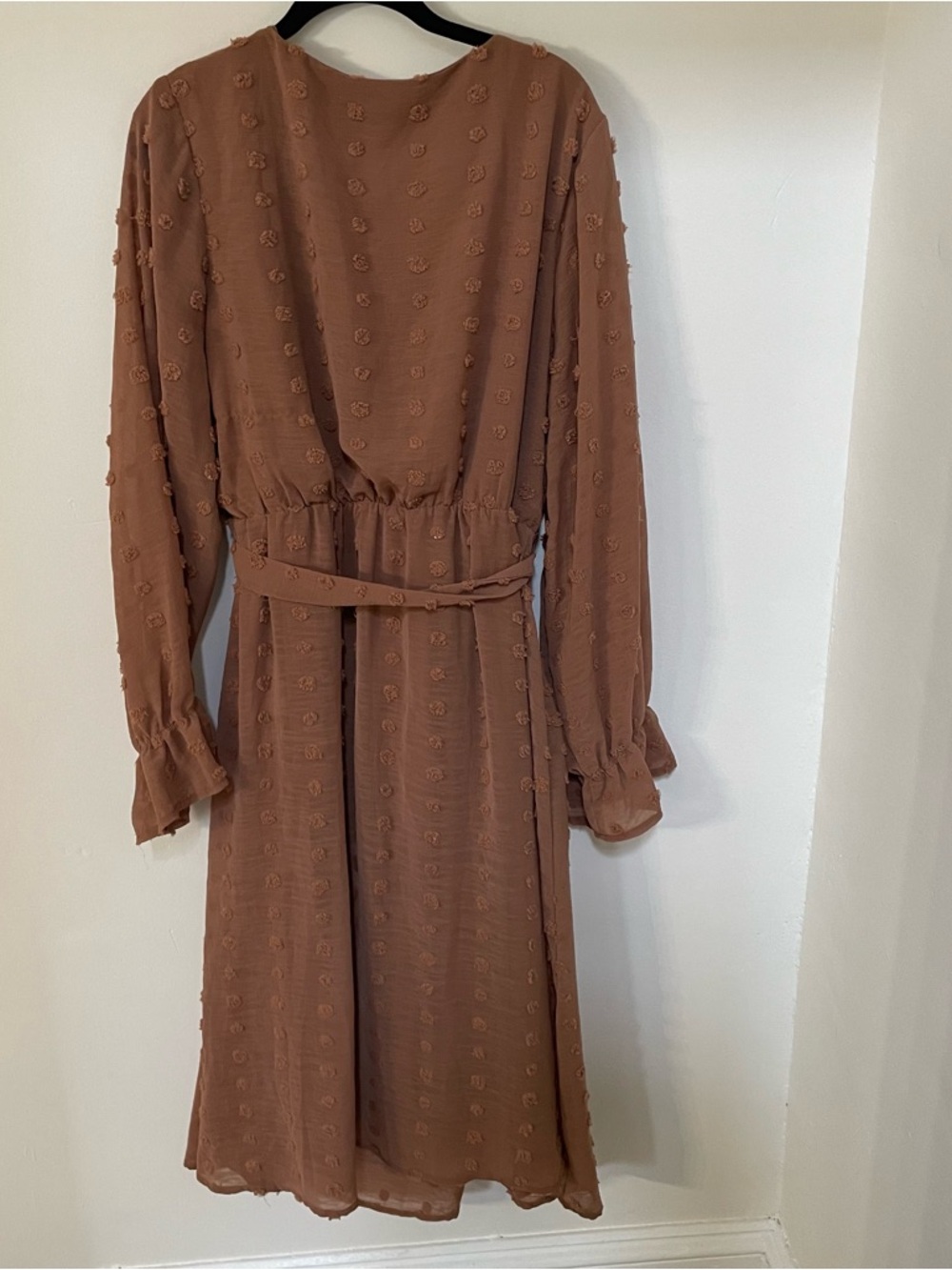 NWOT Baltic Born Brown Camel Swiss Paisley Dot Midi Long Sleeve Dress 1X - Picture 6 of 6
